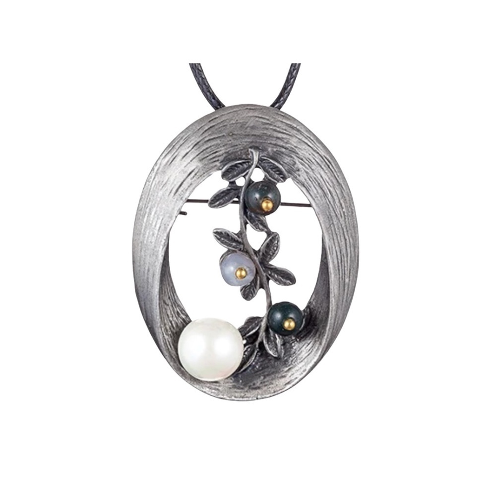 NWT Elegant Pearl and Leaf Brooch/Necklace – Versatile Dual Function Jewelry